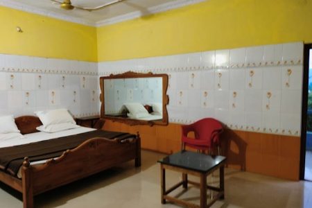 Ac Standard loft Room