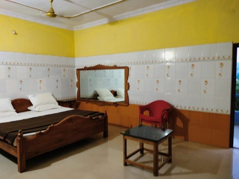 Ac Standard loft Room